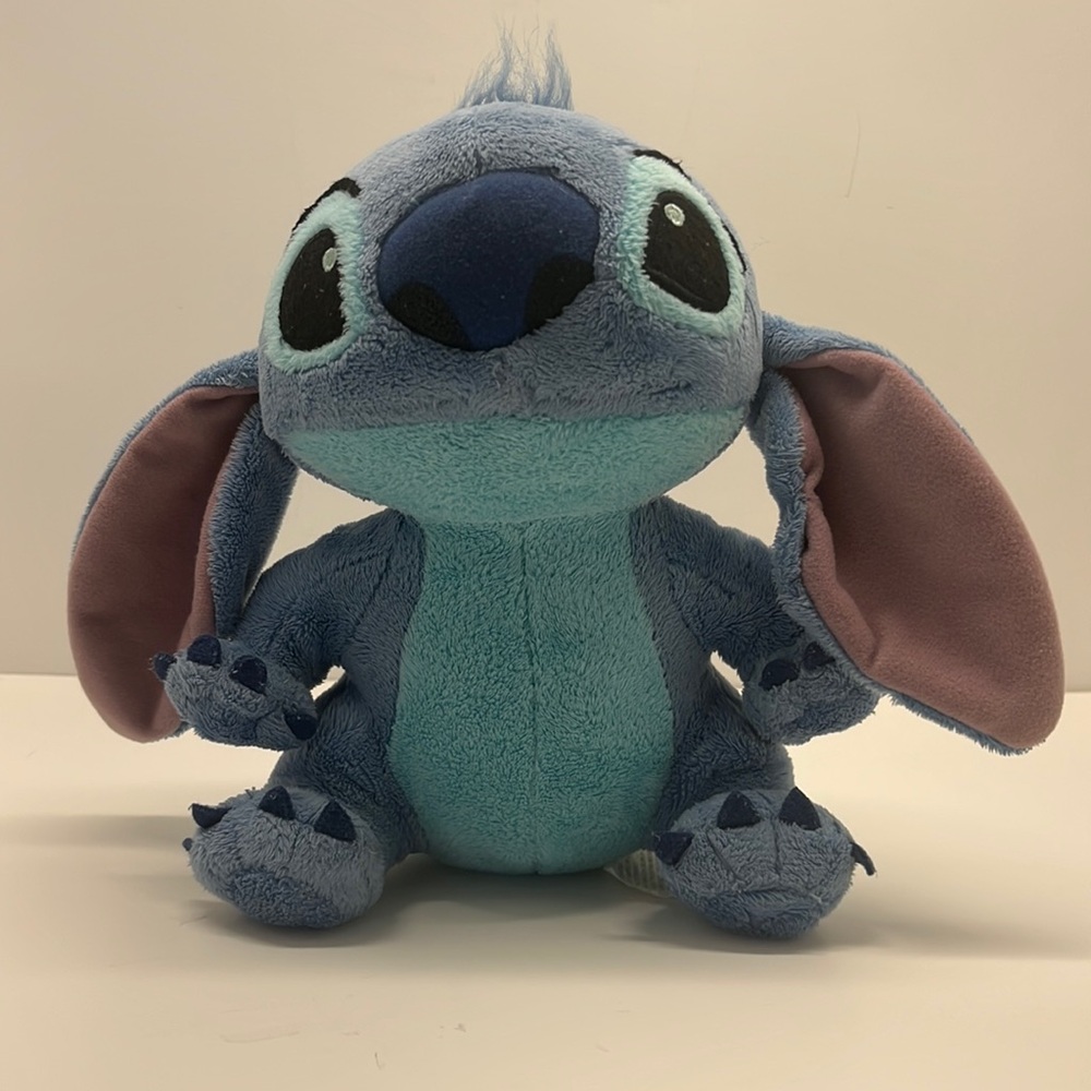 Stitch 7.5” Disney Land Resort Original